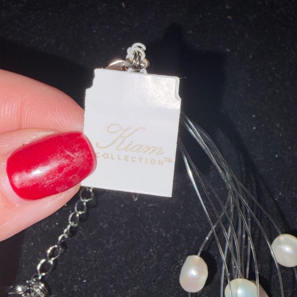 NWT Lia Sophia Elegant Pearl Necklace - Picture 4 of 5